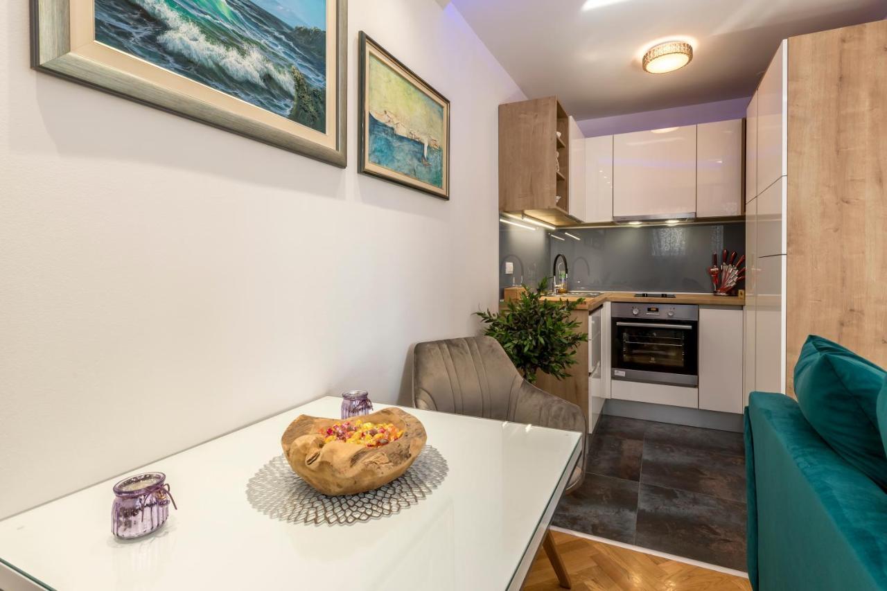Noemi Luxury Apartment Solin Exterior foto